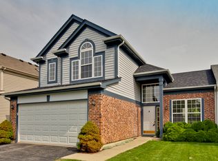 1312 Darnell Dr, Mundelein, IL