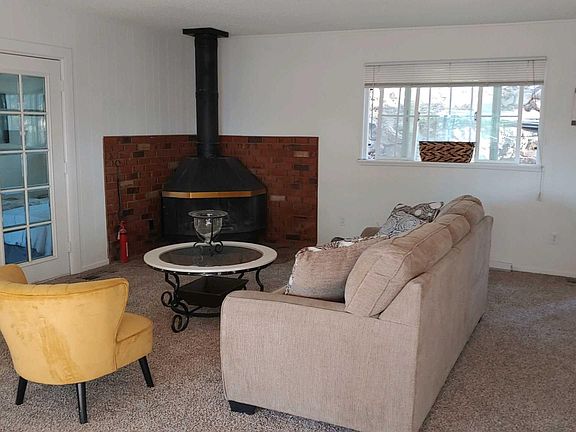 4th image of 29183 Lakeview Dr #B
