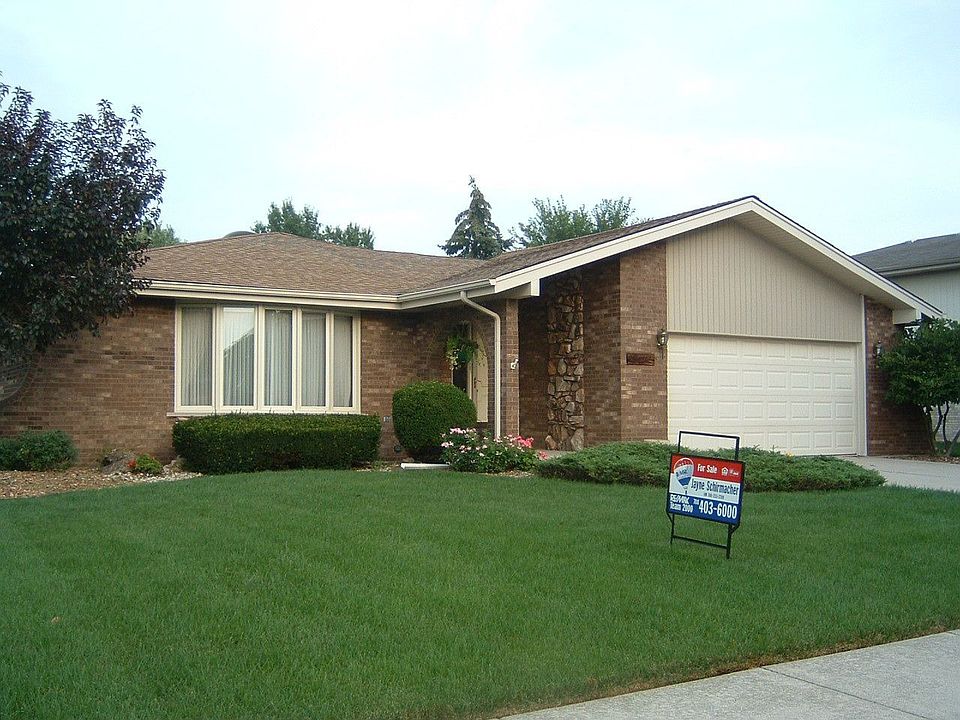 1st image of 15235 Brassie Dr