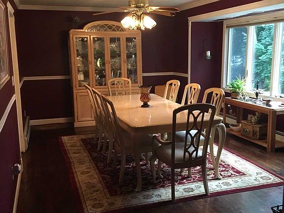 4th image of 6 Arleigh Ct