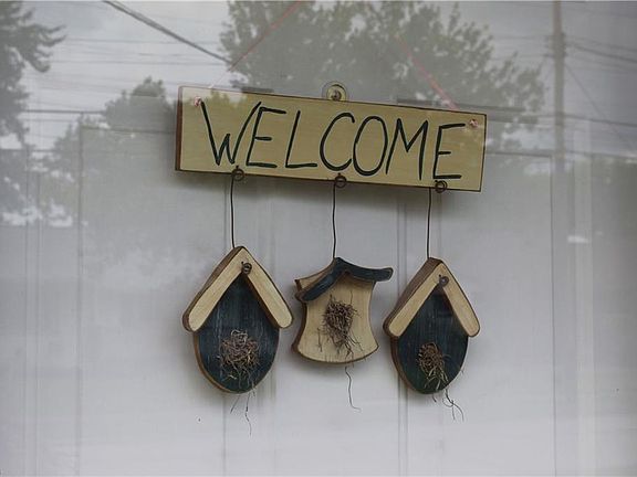 3rd image of 60 Meadow Dr