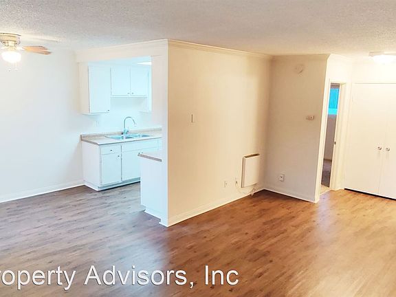 4th image of 3674 Alabama St #18