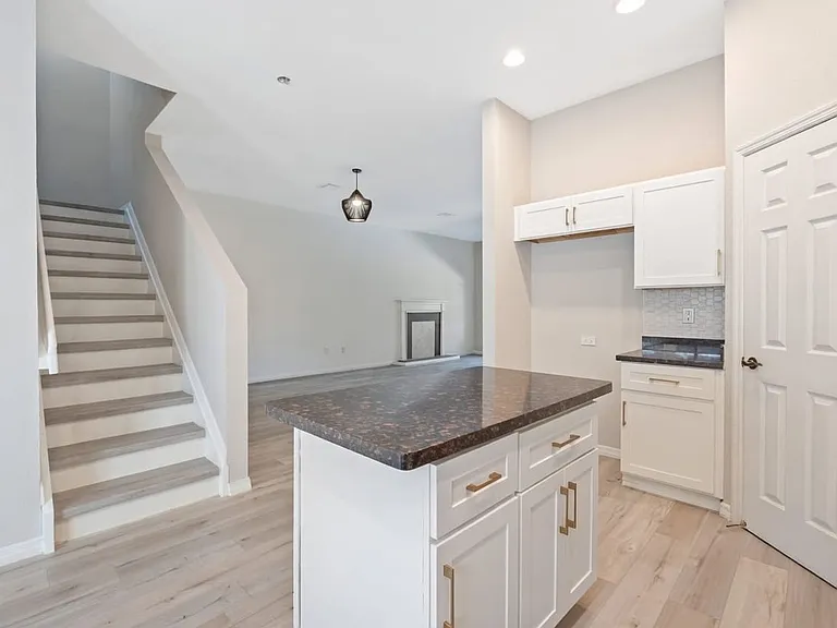 1603 SE 23rd Way — Photo 16