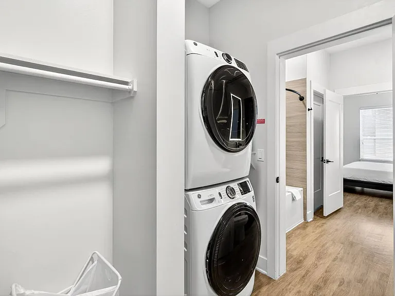Washer/Dryer
