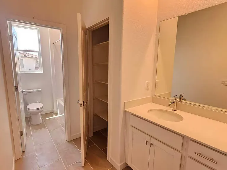 8141 Arrowfield Way — Photo 28