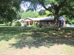 410 Clarksburg Rd, Huntingdon, TN 38344