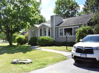 54 Dixon Rd, Queensbury, NY 12804