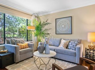 27 Adelphi Ct, Sacramento, CA 95825