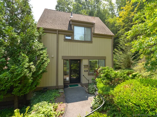 51 Heritage Village #B, Southbury, CT 06488