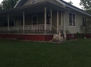 920 Water St, Butler, IL 62015