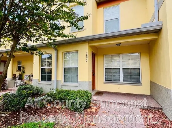 3872 Mariner Dr, Saint Petersburg, FL 33705