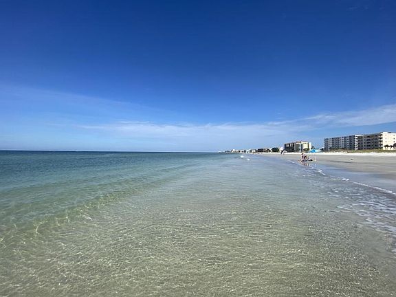 5th image of 118 Boca Ciega Dr APT A