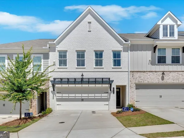 1086 Mornington Way, Marietta, GA 30008