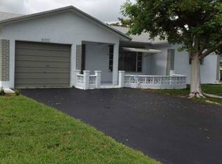 9303 NW 82nd Ct, Tamarac, FL 33321