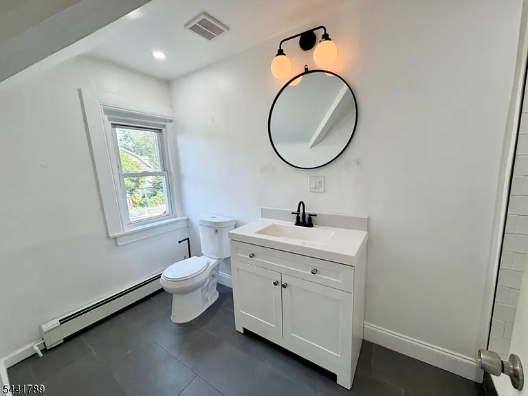 390 Orange Rd #5 — Photo 8