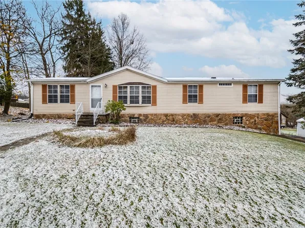 2714 Forest Ave, New Castle, PA 16101