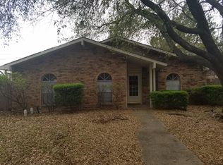 932 Arbor Downs Dr, Plano, TX 75023