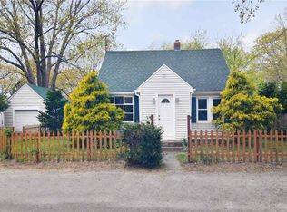 81 Ryan Ave, Warwick, RI 02889