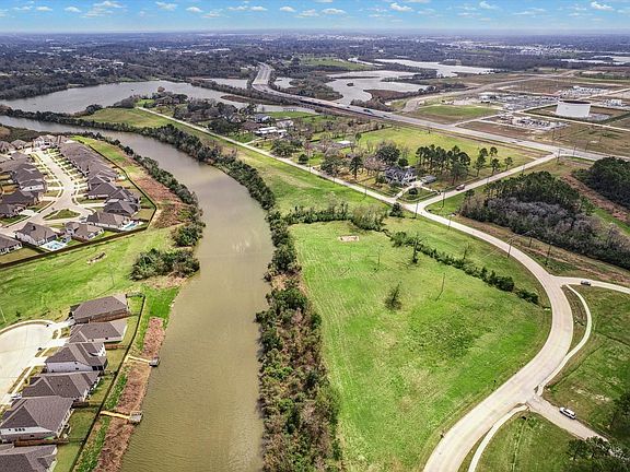 4th image of 19605 Old Galveston Rd Lot 10