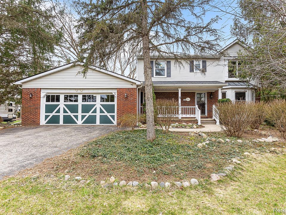 1st image of 6374 Rickett Rd