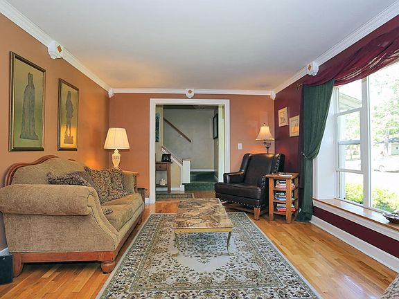 4th image of 1651 Bonneville Dr