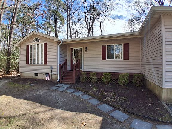 3rd image of 2257 Spinnaker St