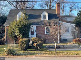 204 S West St, Falls Church, VA 22046
