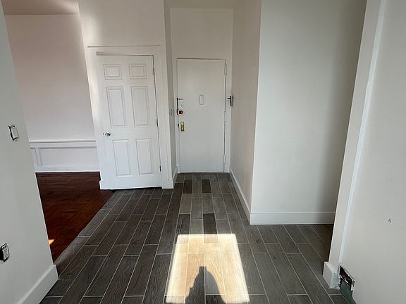 4th image of 374 Eastern Pkwy APT E6