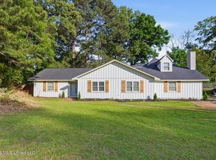 5515 Old Canton Rd, Jackson, MS 39211