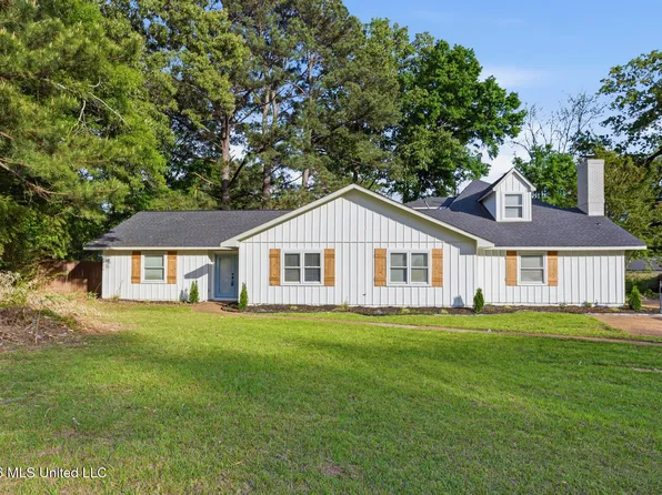 5515 Old Canton Rd, Jackson, MS 39211