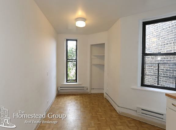 5th image of 428 W Belden Ave #02FF_F