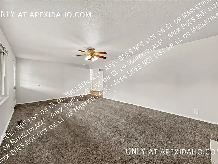 6828 W Ashland Dr — Photo 8