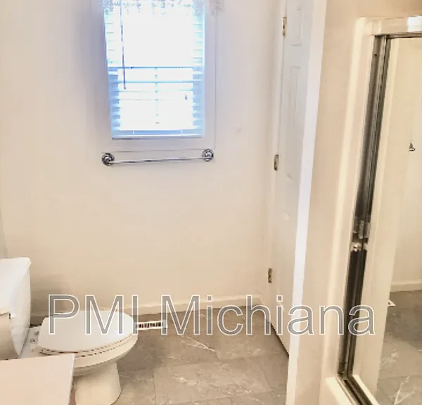 51880 Courtland Dr E — Photo 14