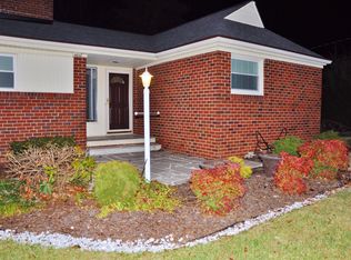 4652 Old Stage Rd, Kingsport, TN 37664