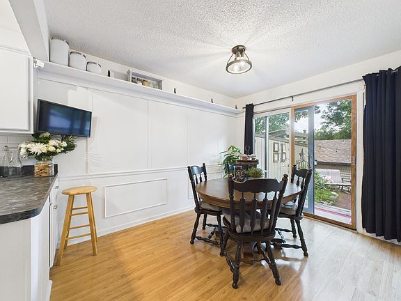 3rd image of 6359 Saint Johns Dr
