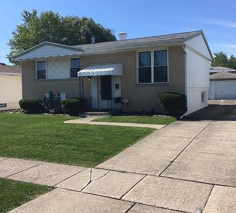 2nd image of 79 Nagel Dr