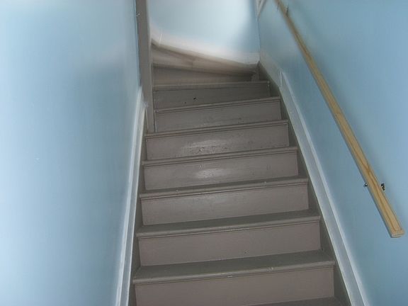 2nd image of 938 N Waller Ave APT 2
