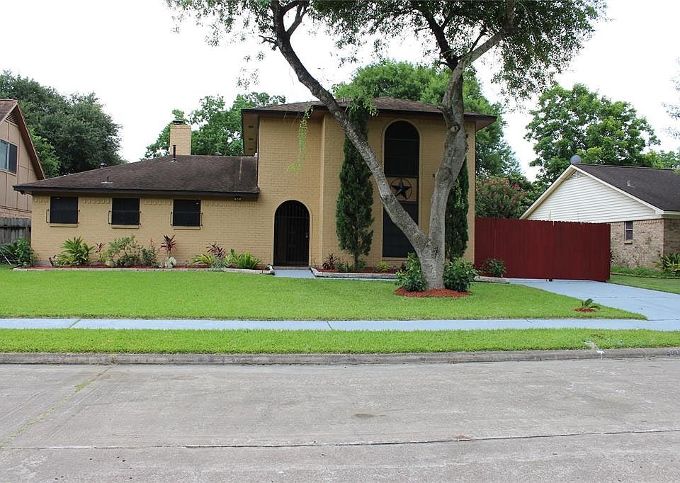 1st image of 5004 Groveton Ln