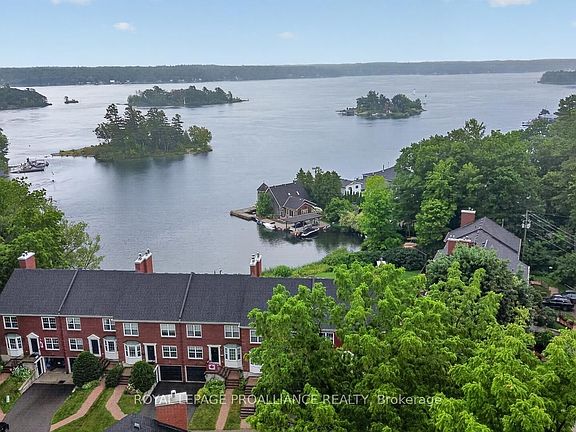2nd image of 25 Country Club Pl
