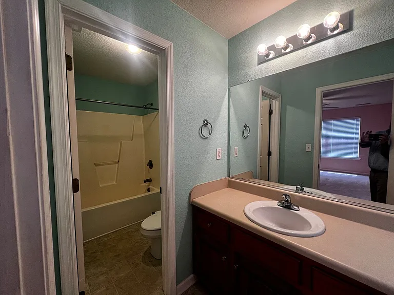 6350 Old Townpoint Rd — Photo 11