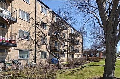 1st image of 2424 E Oakton St APT 1l