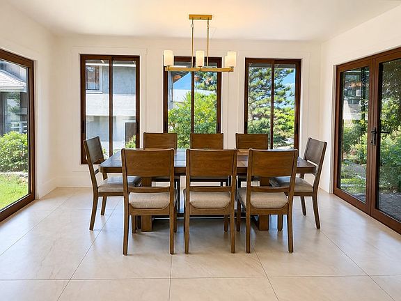 2nd image of 277 Keonekai Rd