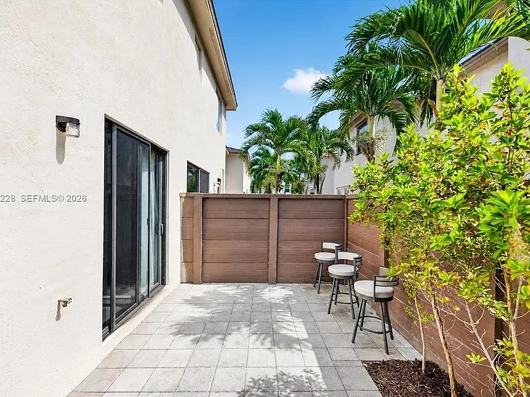 15841 NW 91st Ct — Photo 57
