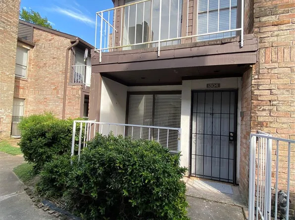 6633 W Airport Blvd APT 1304, Houston, TX 77035