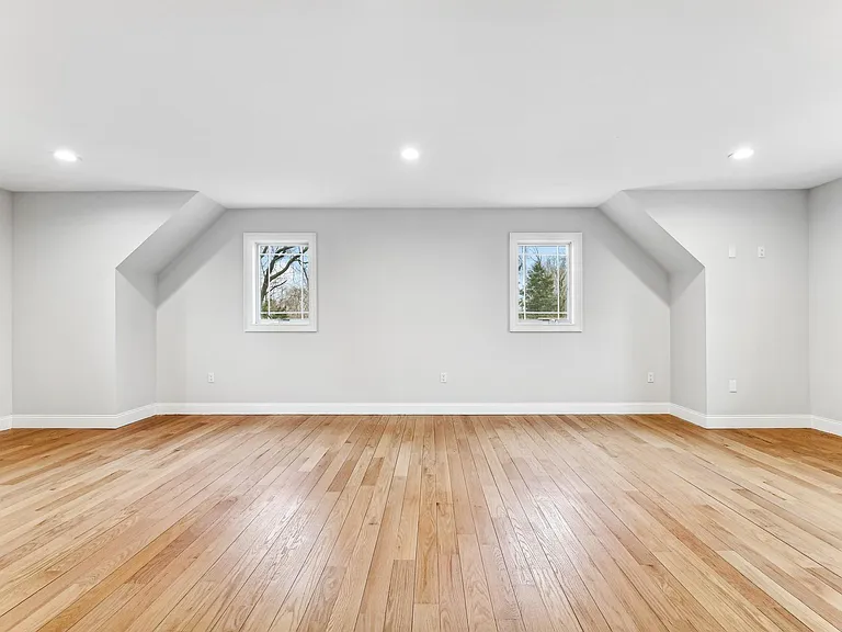 25 Jones Ct — Photo 36