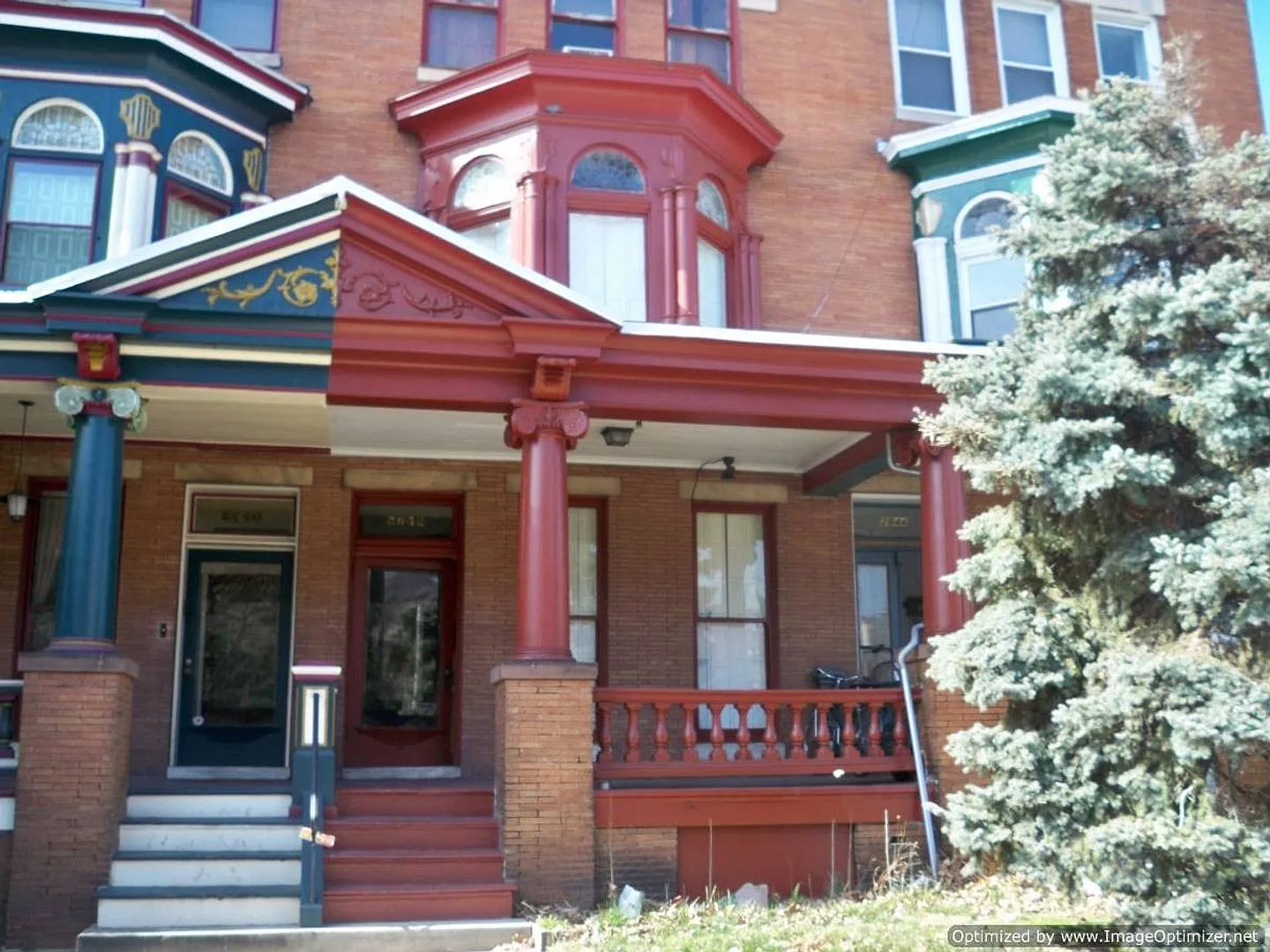 2842 St Paul Street — Photo 2