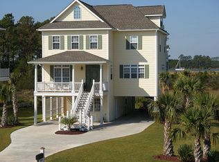 534 Shipmast Ct, Beaufort, NC 28516