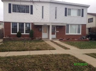 9300 N Parkside Dr, Des Plaines, IL 60016