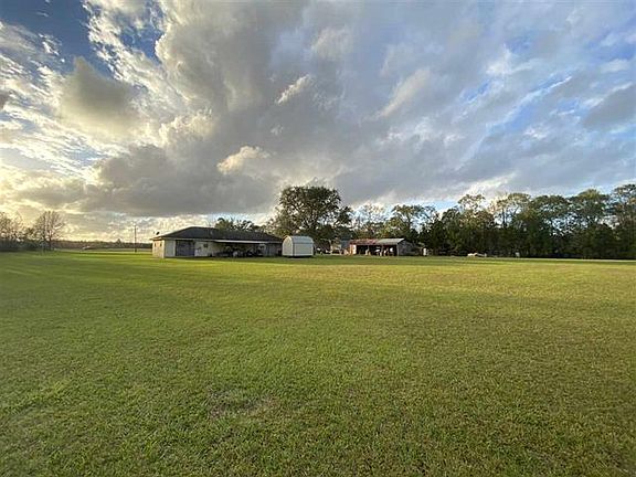 5th image of 322 N Lhs Dr