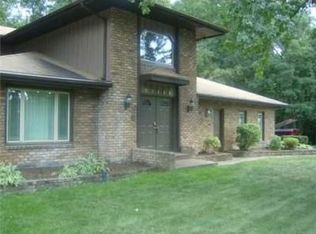 50690 Galaxy Dr, Granger, IN 46530